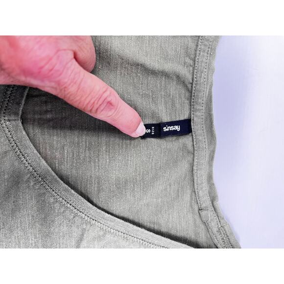 Sinsay Women's Green Top Size S V-Neck Tshirt Style Pre-Owned in fair condition - Picture 5 of 7